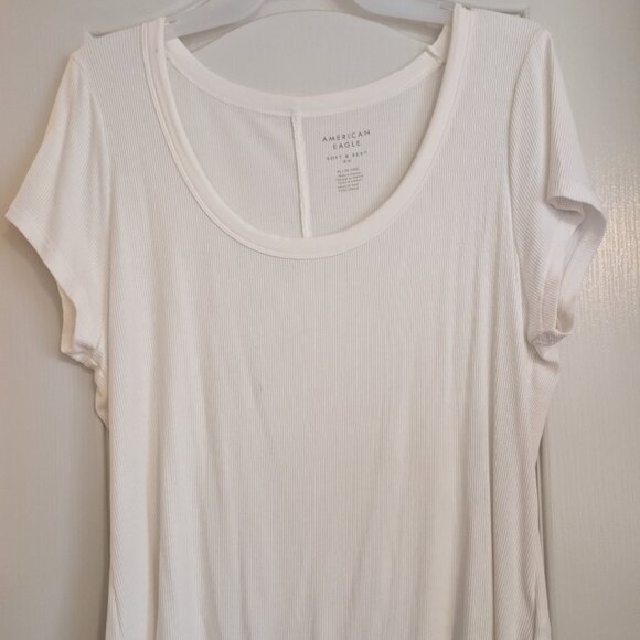 American Eagle White Ribbed Top - Picture 1 of 3